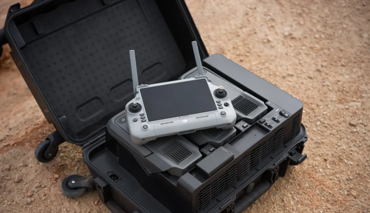DJI Matrice 400 (EU) C6 AP100 SP Plus COMBO 6